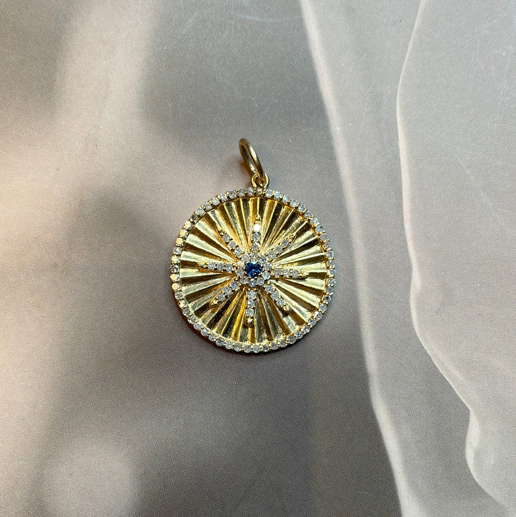 Fluted Stardust Eye Medallion