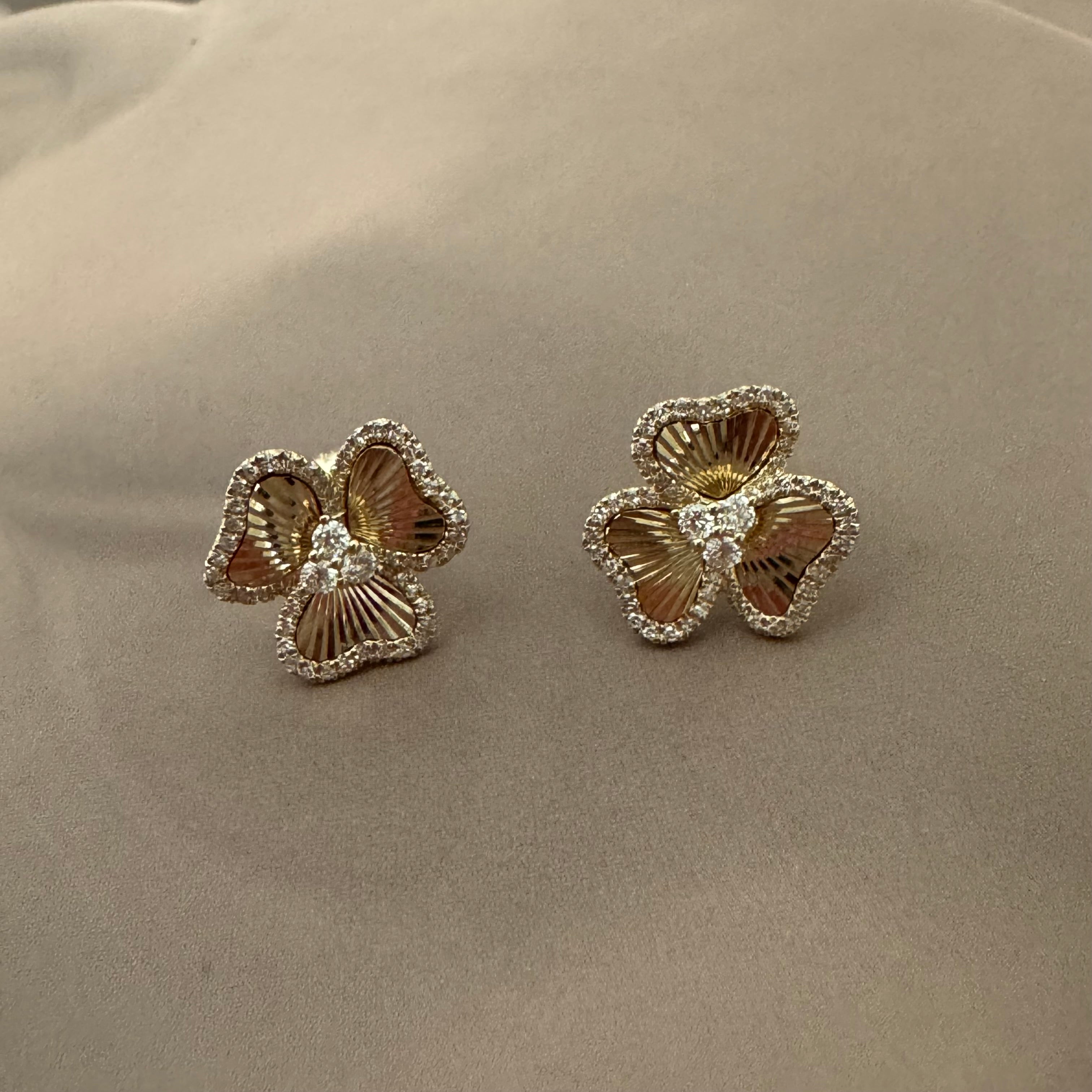 Flora Gold Earrings