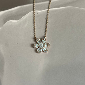 Flower Diamond Necklace