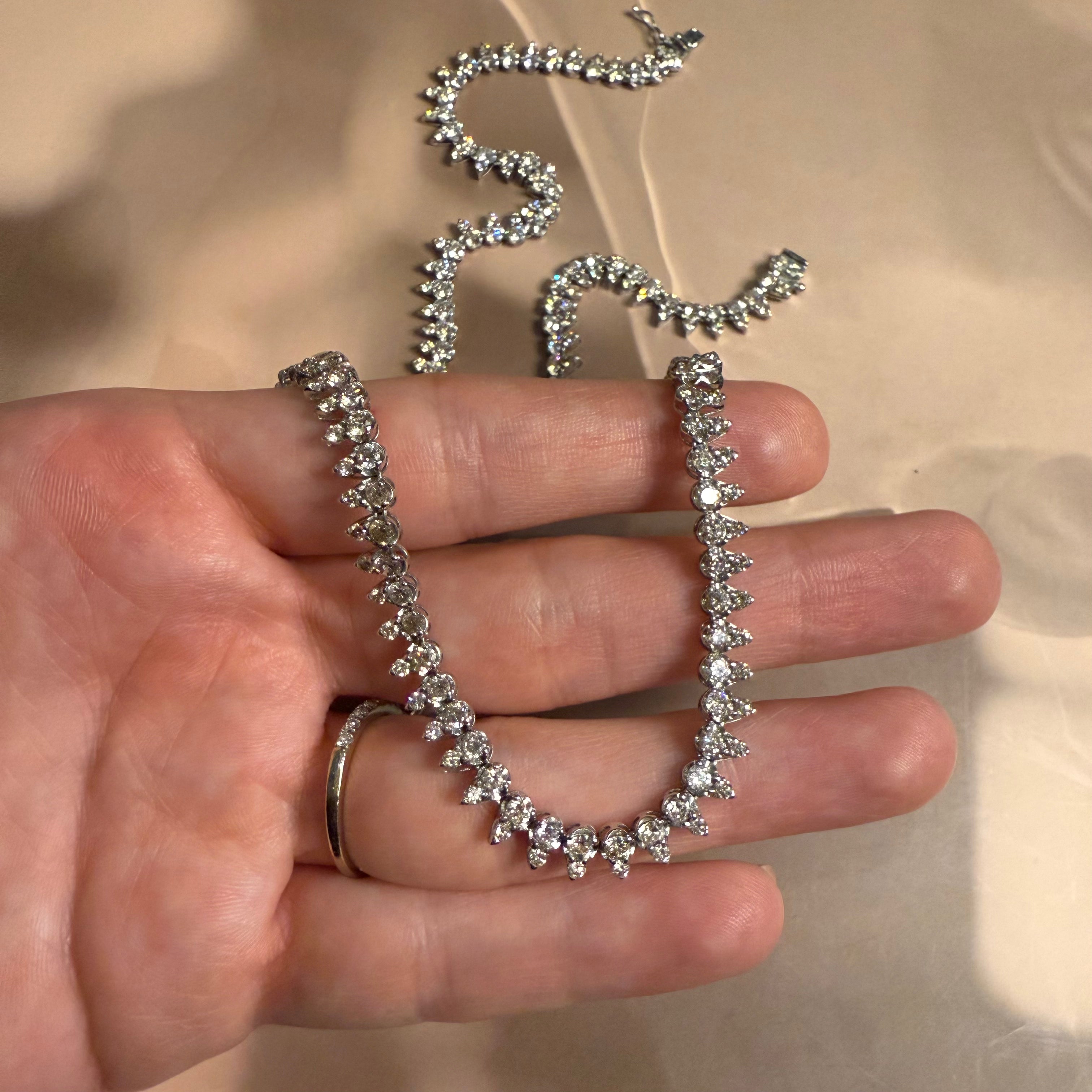 Shaker Tennis Necklace