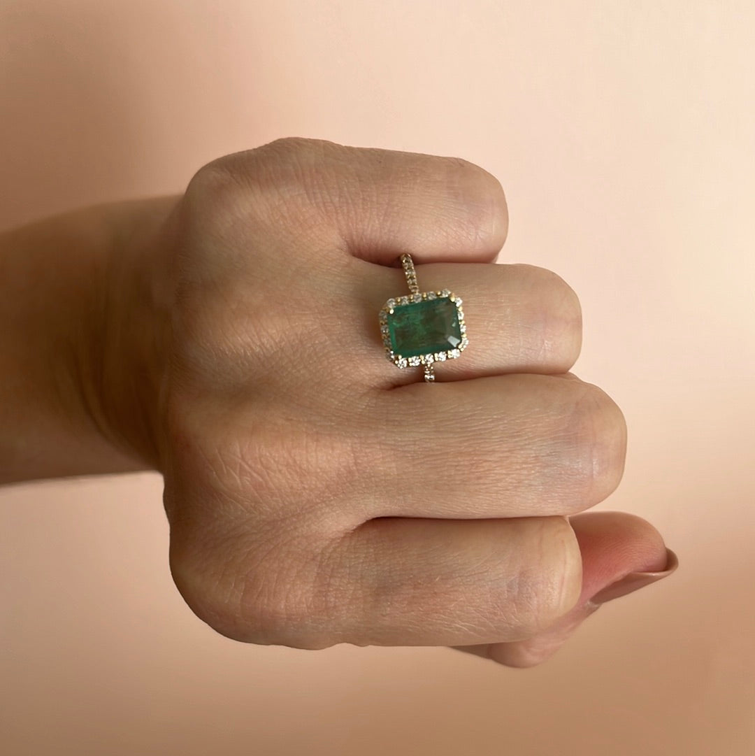 Emerald Ring with Halo YG