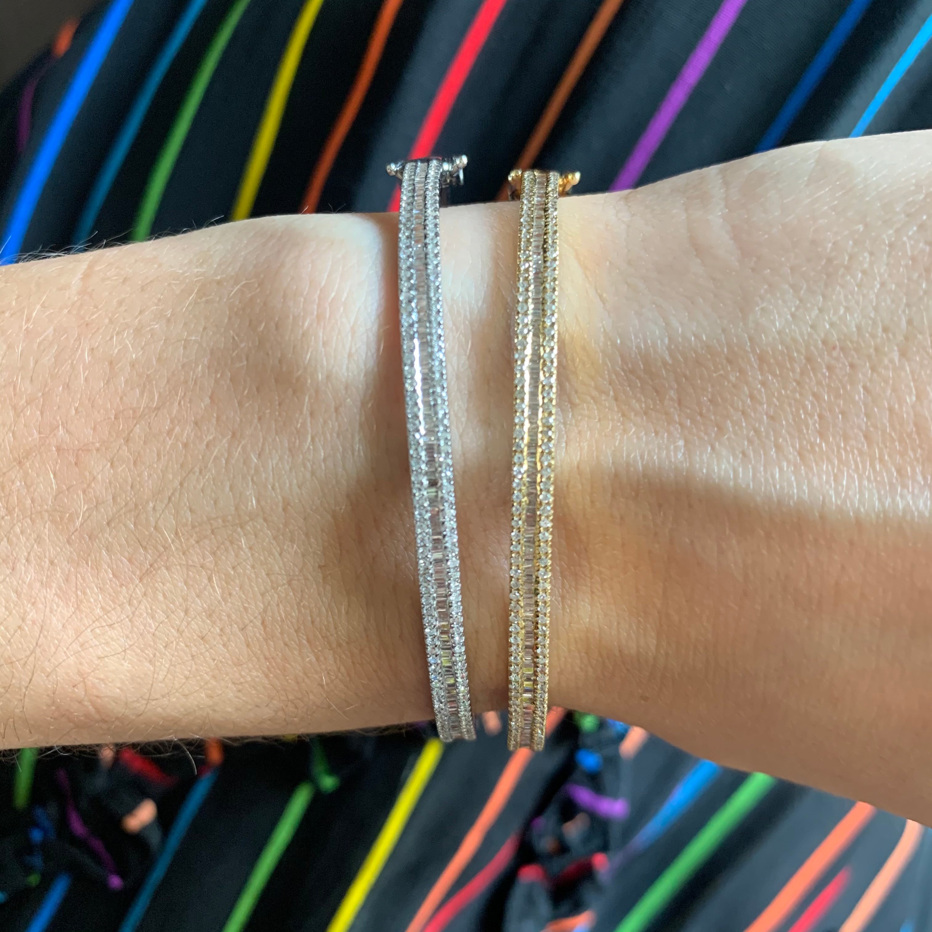 Romina Bangle in White Gold